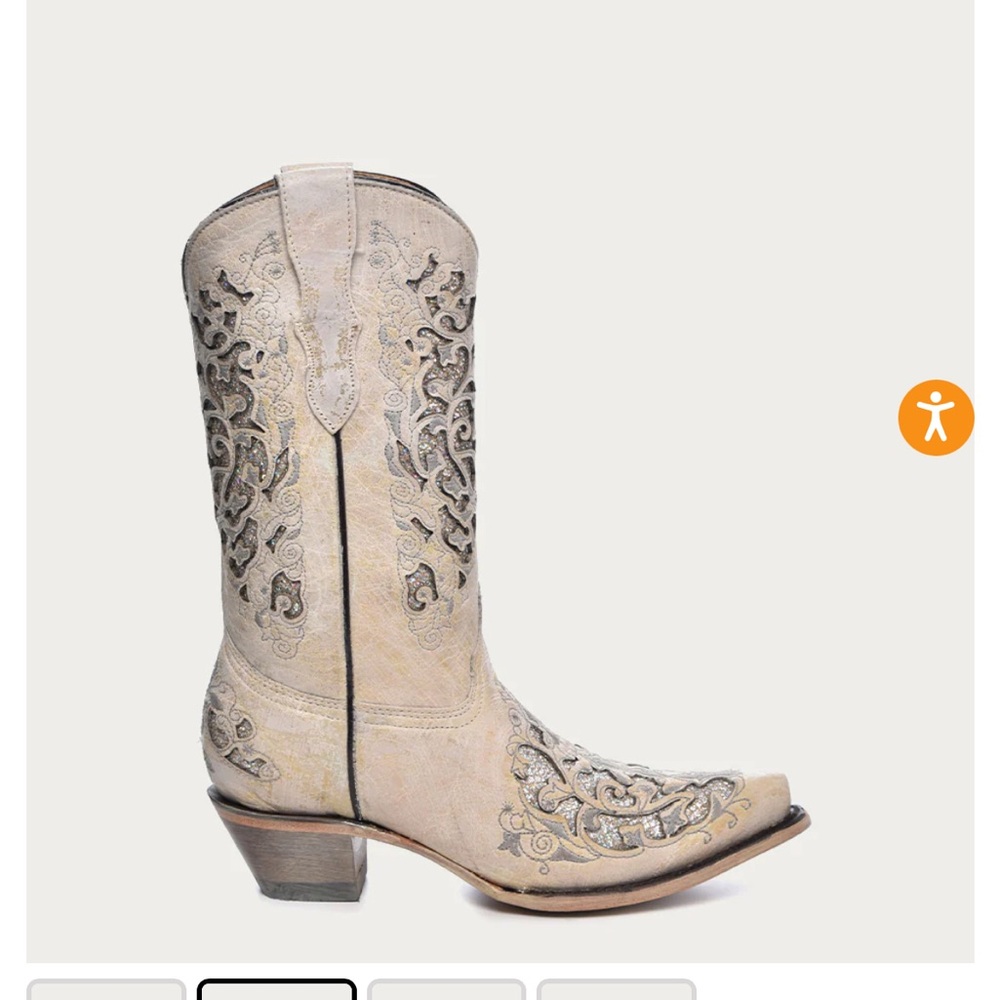 White and Cream cowboy boots